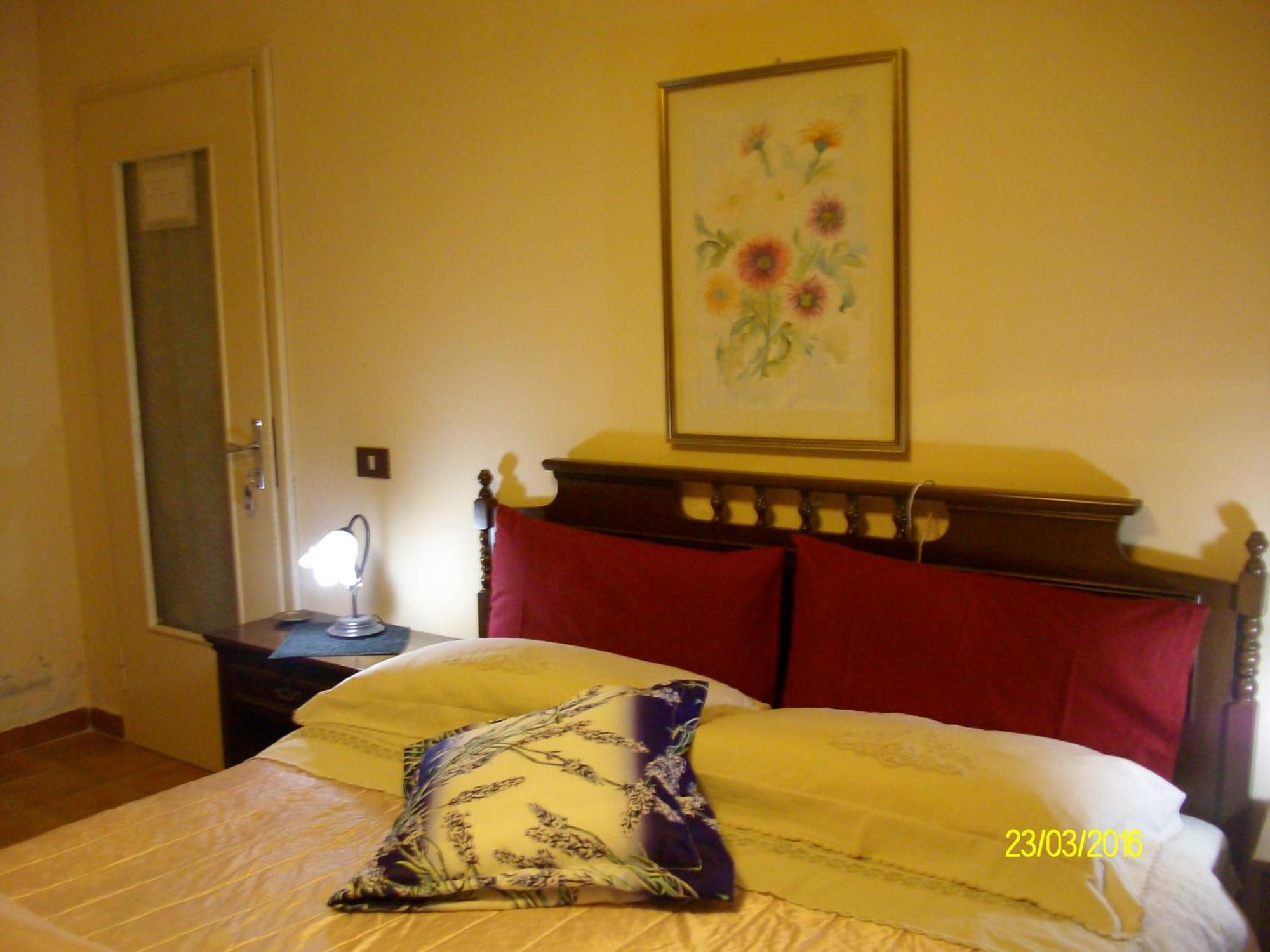 B&B San Nicola Serramazzoni Dış mekan fotoğraf
